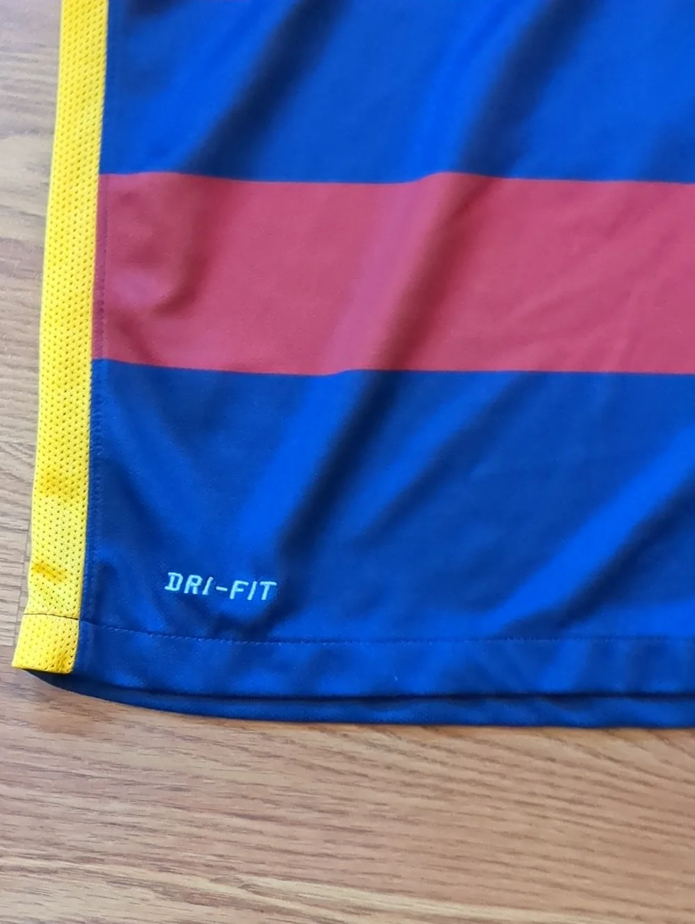 Nike FC Barcelona 2015/16 Home Soccer Jersey Qatar Airways LFP Patch